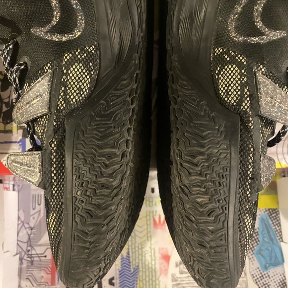 Kyrie 7 Black And Blue - Picture 2 of 3